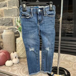 Old Navy Distressed Jegging